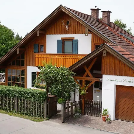 Landhaus Carina Apartamento